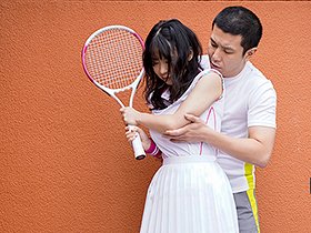 中出しヤリサー合宿 まだキスもしてなかった僕の彼女が某有名私立大学のテニスサークルに寝取られた 真白ここ　サンプル画像09